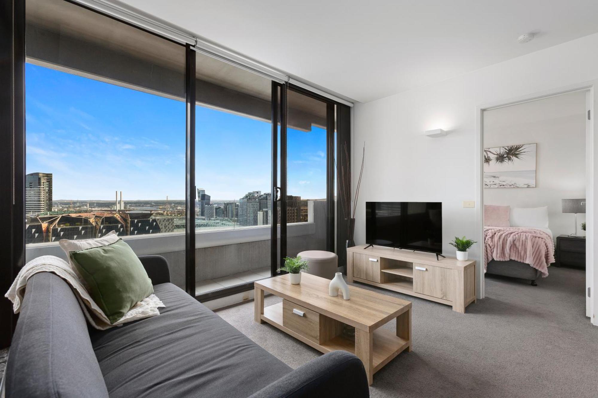 Complete Host Neo Apartments Melbourne Room photo